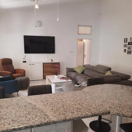 Modern Croatian House プーラ
